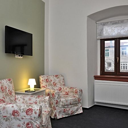 Pension Pod Vezi Kolin Exterior photo
